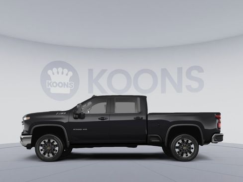 New 2026 Chevrolet Silverado 2500 LT image 2