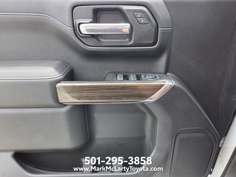 Used 2022 Chevrolet Silverado 1500 LT RWD image 25