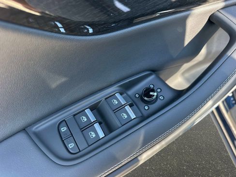 New 2026 Audi Q7 3.0T Premium Plus AWD/4WD image 18