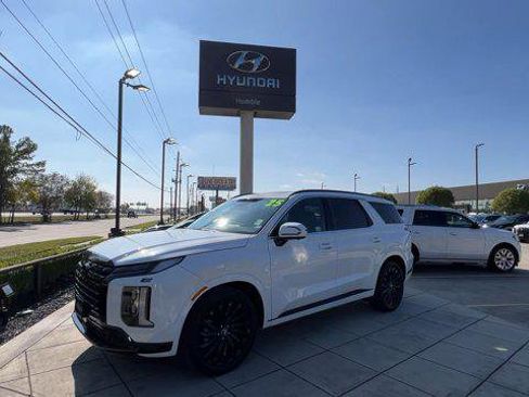New 2025 Hyundai Palisade Calligraphy image 9