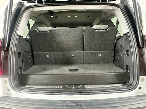 Used 2019 Chevrolet Tahoe LT RWD image 32