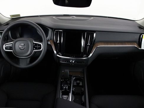 New 2026 Volvo V60 B5 Cross Country Plus w/ Climate Package image 5