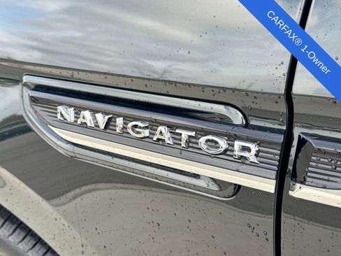 Used 2022 Lincoln Navigator Black Label AWD/4WD image 15