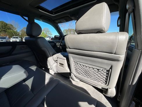 Used 2006 Toyota Land Cruiser RARE 100 SERIES image 47