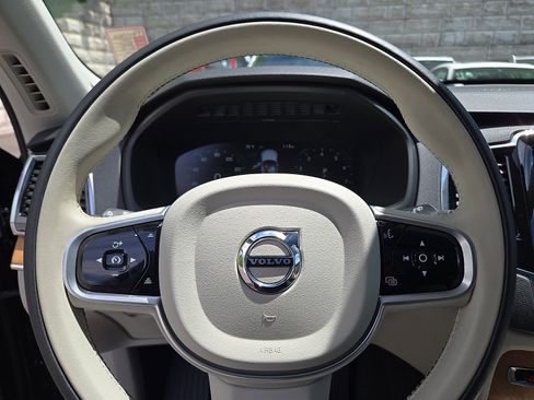 Used 2021 Volvo XC90 T6 Momentum w/ Advanced Package AWD/4WD image 20