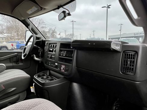 New 2025 GMC Savana 3500 1WT w/ Power Convenience Package image 23