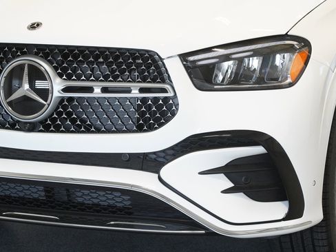 New 2026 Mercedes-Benz GLE 450 4MATIC Coupe image 8