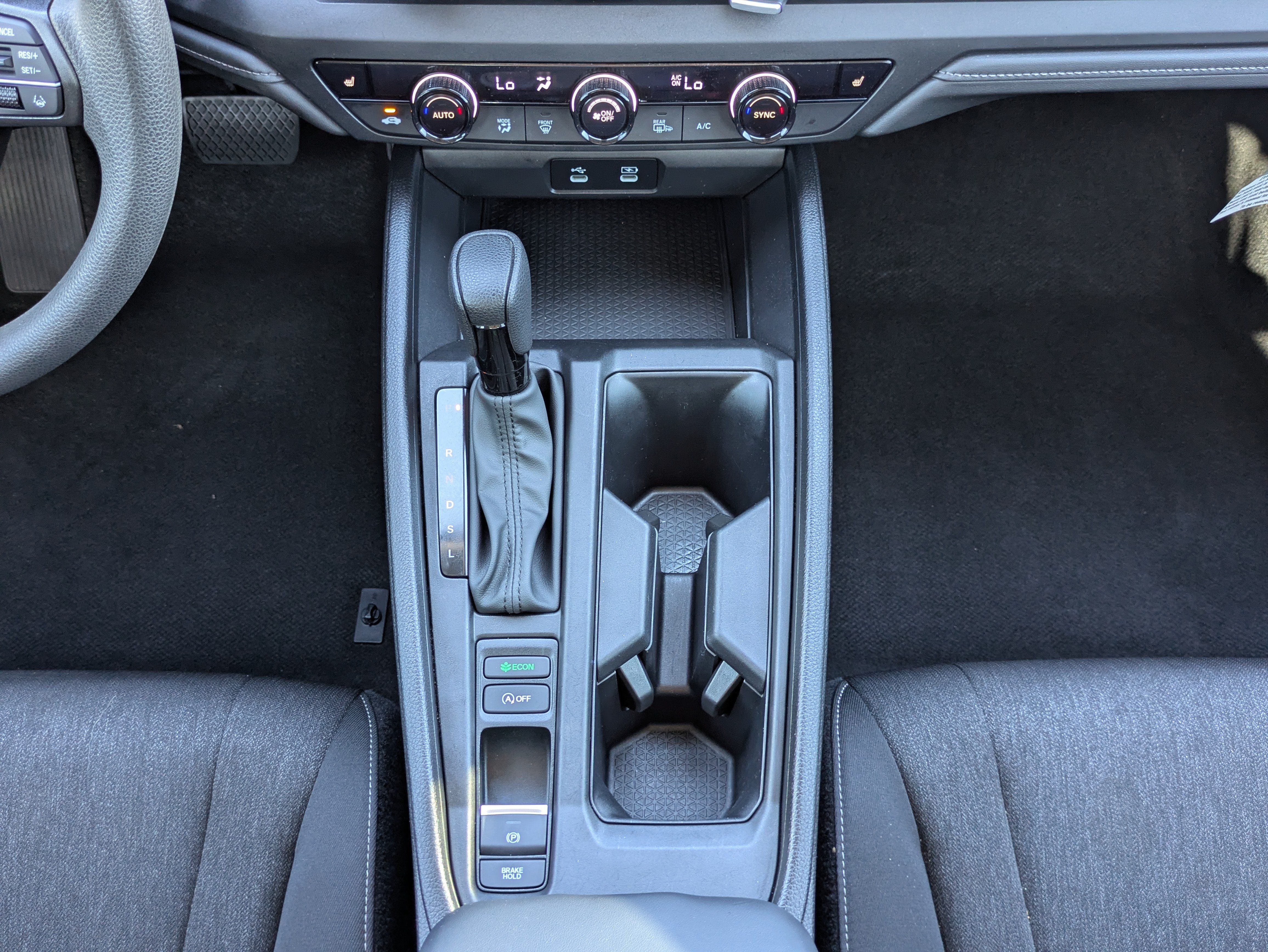 Used 2025 Honda Accord SE image 18