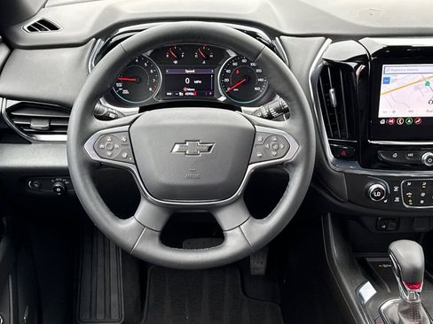 Used 2023 Chevrolet Traverse RS w/ LPO, Cargo Package FWD image 16