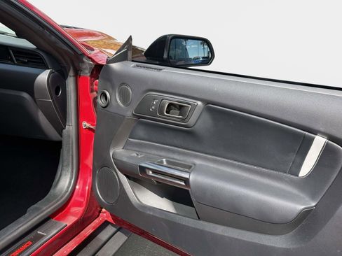 Used 2020 Ford Mustang Shelby GT500 w/ Technology Package image 27