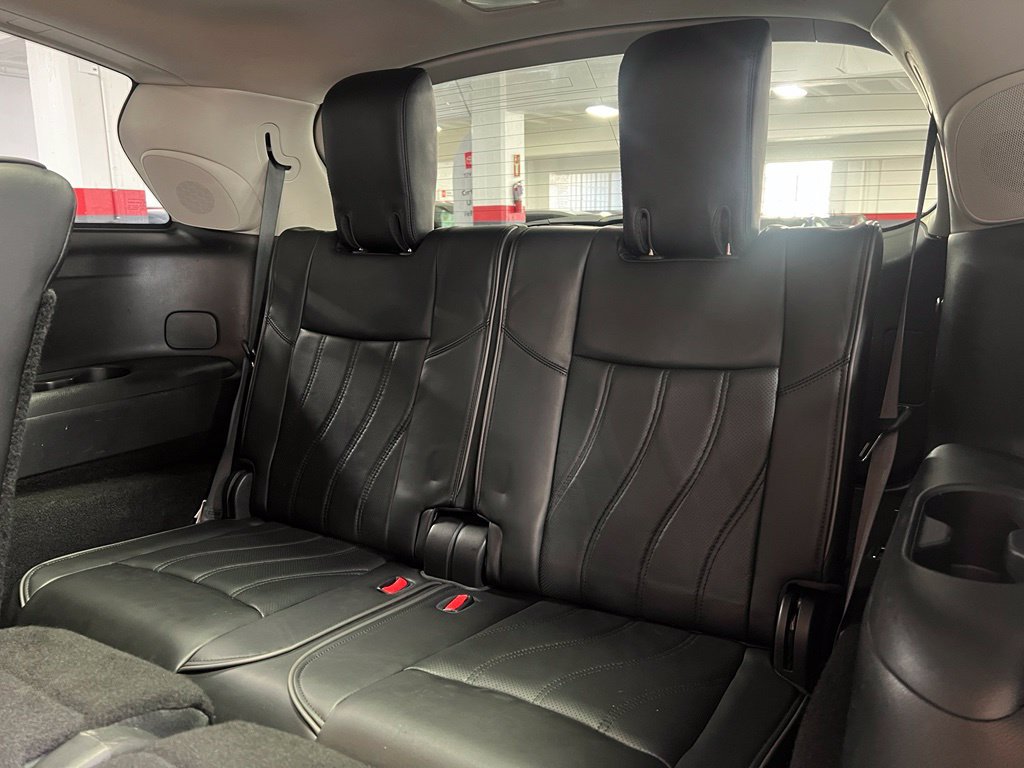 Used 2015 INFINITI QX60 Luxe w/ Deluxe Touring Package AWD/4WD image 18