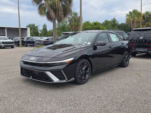 New 2026 Hyundai Elantra N Line FWD image 2