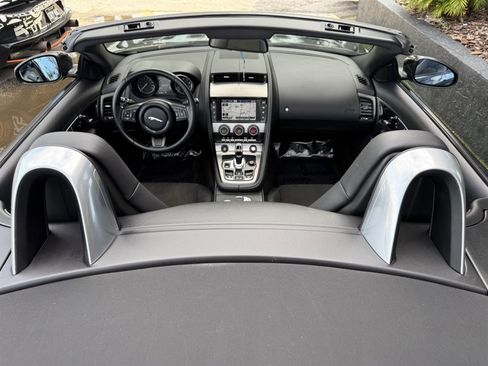 Used 2017 Jaguar F-TYPE Convertible image 21