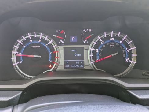 Used 2019 Toyota 4Runner Limited RWD image 26