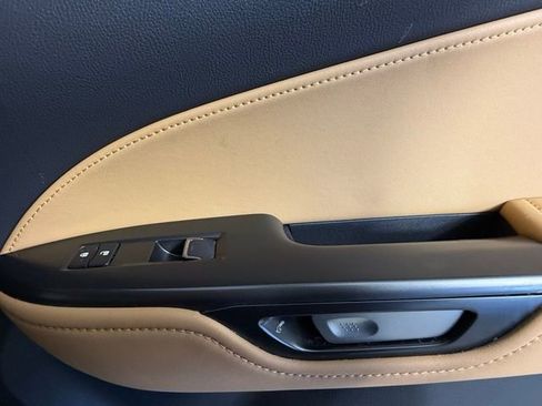 Used 2025 Lexus NX 350 AWD w/ Luxury Package image 32