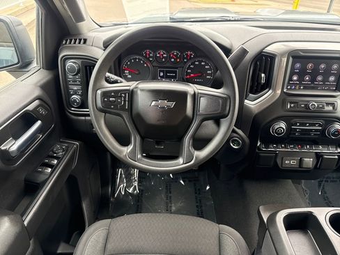 Used 2024 Chevrolet Silverado 1500 Custom Trail Boss w/ LPO, Dark Essentials Package image 13