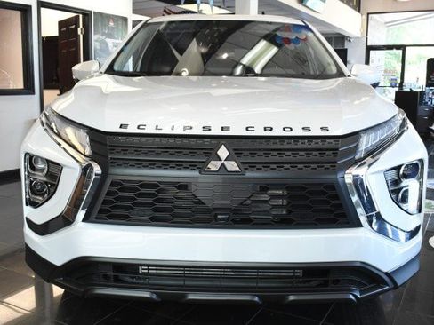New 2026 Mitsubishi Eclipse Cross ES AWD/4WD image 2