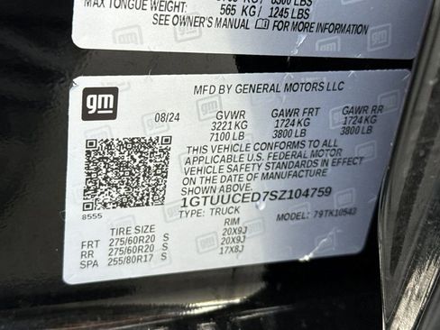 Used 2025 GMC Sierra 1500 Elevation image 42