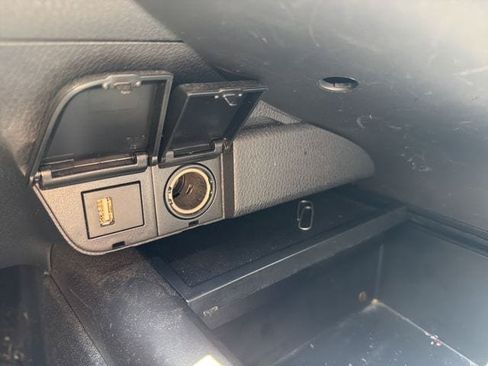 Used 2023 Toyota Camry SE FWD image 26