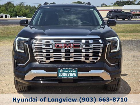 Used 2026 GMC Terrain Denali AWD/4WD image 2