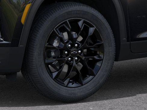 New 2026 Chevrolet Traverse LT image 9