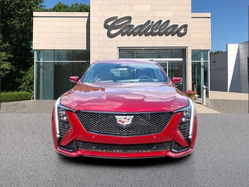 New 2026 Cadillac CT5 V w/ Platinum Package image 8