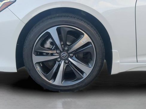 Certified 2025 Acura TLX w/ Technology Package image 26