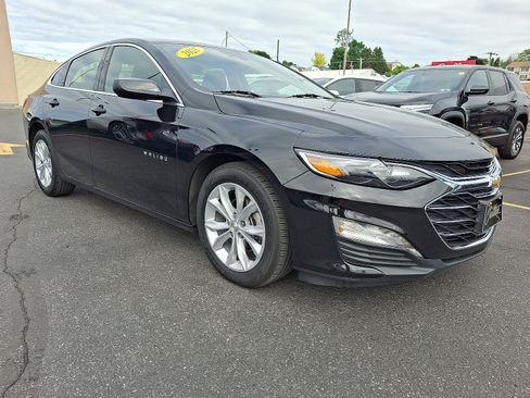 Used 2025 Chevrolet Malibu LT FWD image 7