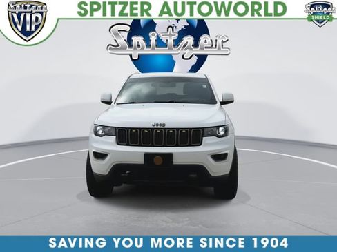 Used 2016 Jeep Grand Cherokee Laredo 75th Anniversary AWD/4WD image 4