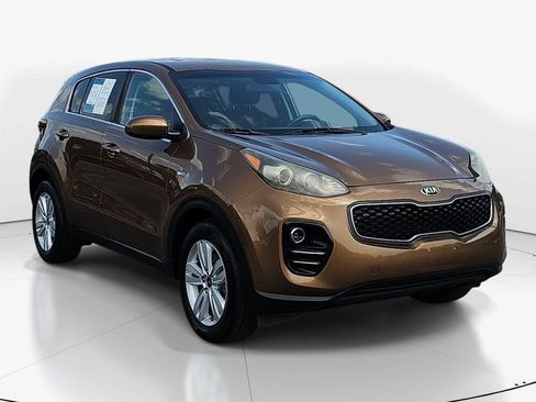 Used 2018 Kia Sportage LX AWD/4WD image 3