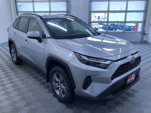 New 2025 Toyota RAV4 XLE image 28