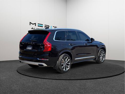 Used 2016 Volvo XC90 T6 Inscription w/ Vision Package image 9