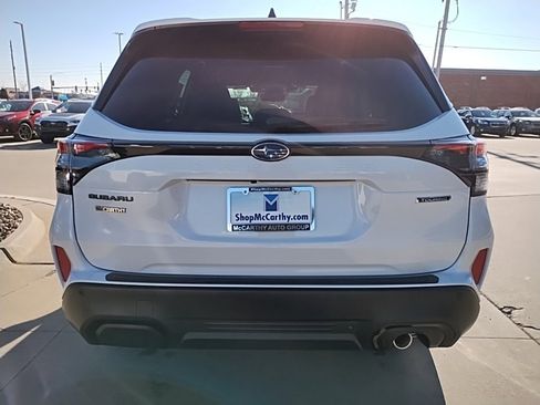 Used 2026 Subaru Forester Touring image 9