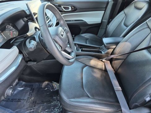 Used 2024 Jeep Compass Limited AWD/4WD image 15