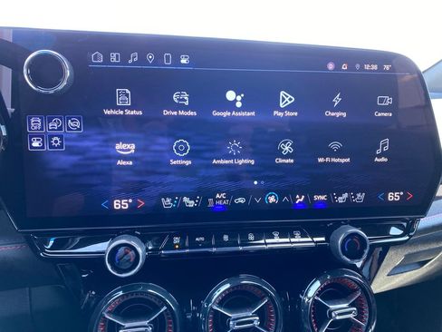 Used 2025 Chevrolet Blazer EV RS AWD/4WD image 18