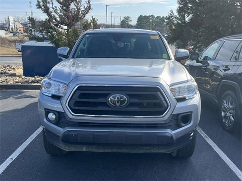 Used 2021 Toyota Tacoma SR5 image 2