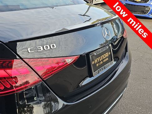 Used 2025 Mercedes-Benz C 300 Sedan image 11