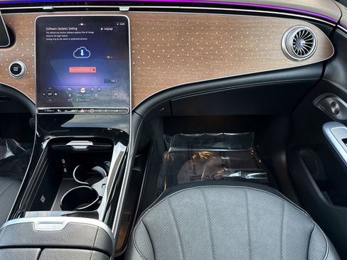 Used 2023 Mercedes-Benz EQE 350+ 4MATIC SUV image 29