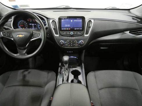 Used 2023 Chevrolet Malibu LT FWD image 9