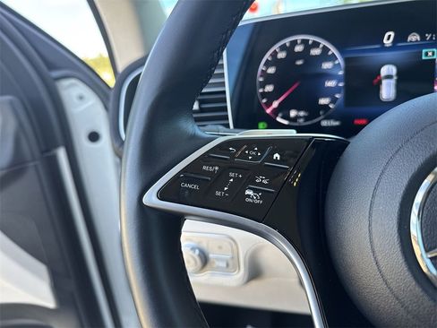 Used 2024 Mercedes-Benz GLE 580 4MATIC image 17