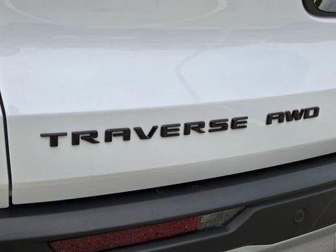 New 2026 Chevrolet Traverse Z71 w/ Enhanced Driving Package AWD/4WD image 22
