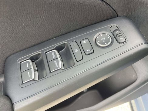 Used 2023 Honda Civic Sport image 17