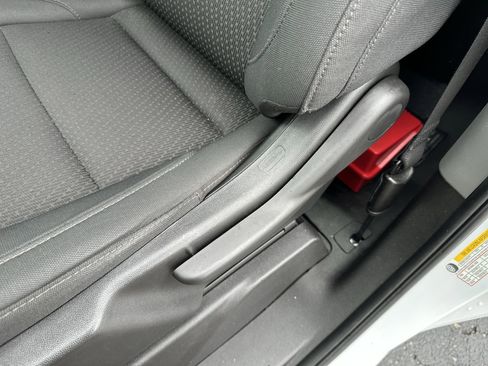 Used 2025 Chevrolet Silverado 1500 W/T image 12