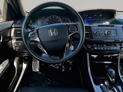 Used 2016 Honda Accord Sport image 8
