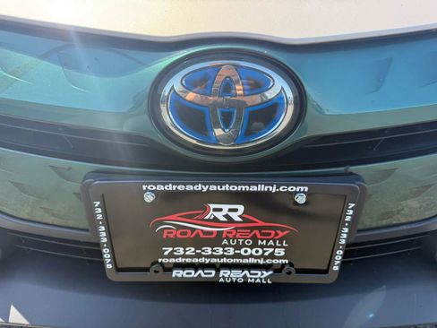 Used 2019 Toyota Prius Prime Advanced image 60