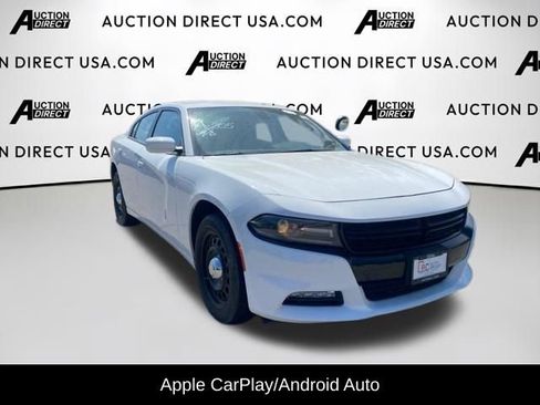 Used 2020 Dodge Charger SXT AWD/4WD image 3