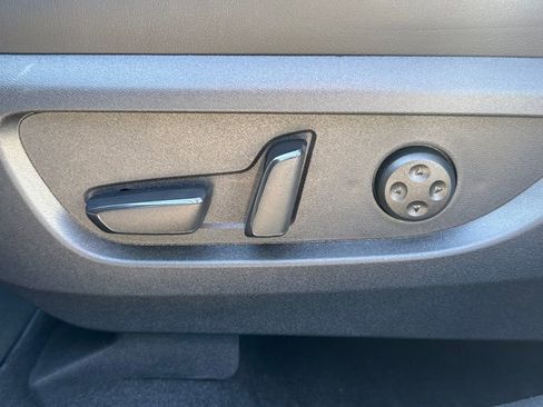 Used 2025 INFINITI QX55 Essential image 13