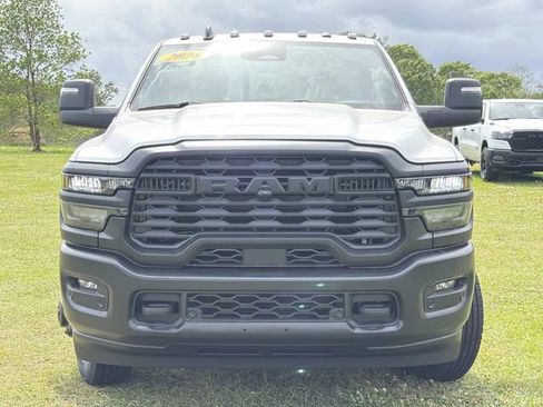 New 2026 RAM 3500 Tradesman AWD/4WD image 4