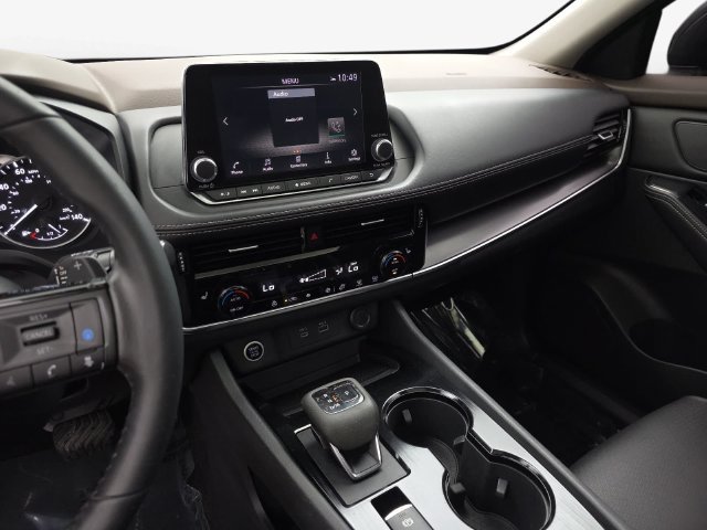 Used 2022 Nissan Rogue SV w/ SV Premium Package FWD image 20