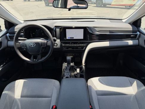 Used 2026 Toyota Camry LE FWD image 17